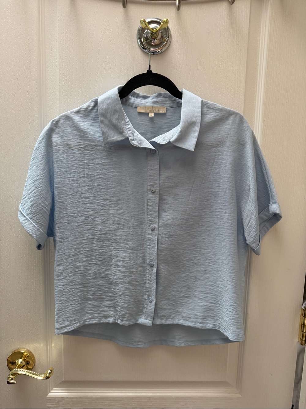 Monk & Lou Light Blue Button-Front Short Sleeve Top